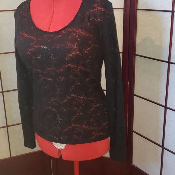 Nordstrom Intimates Black Lacy Floral  Long Sleeve Top - Picture 3 of 8